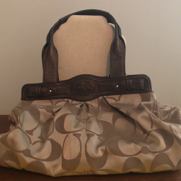 Coach Handbag - Picture 2 of 6